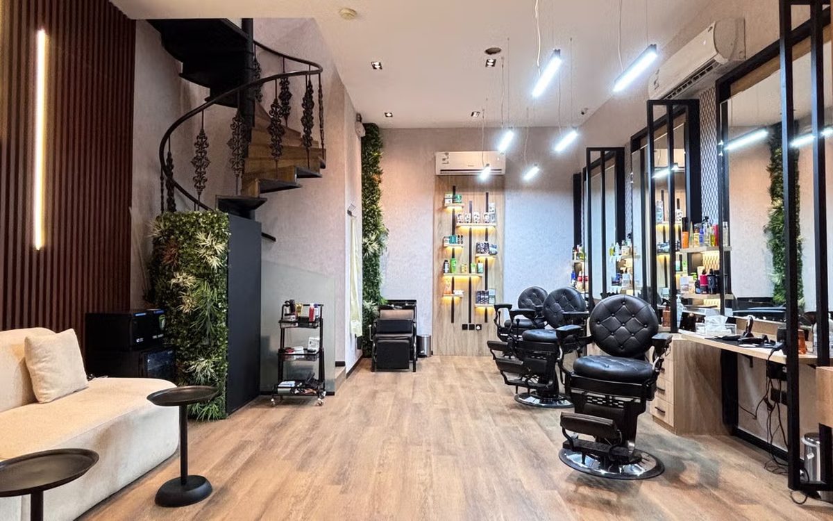 Tabe Asri Barbershop (Modern Style Barber Salon)