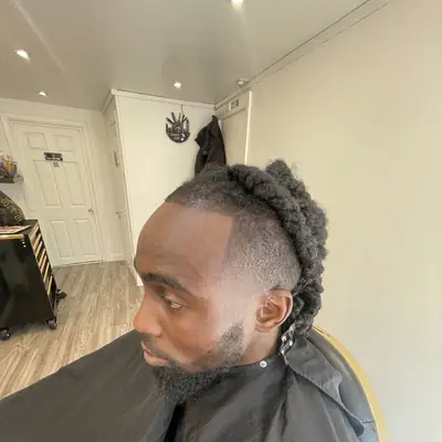 Photo from Top-Notch Barber Wayne 3