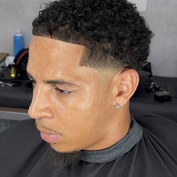 Photo from BARBERKRISH Mobile Barber 5