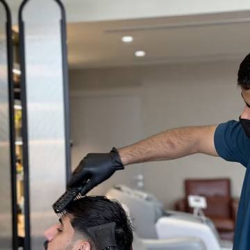 Photo from Handsome Barbershop 2